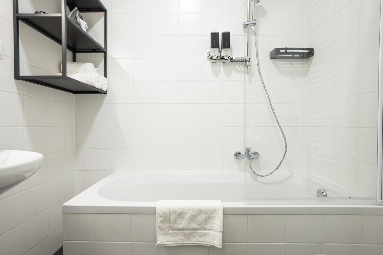 Bright 3-Room Apartment With A King-Size Bed Wien Ngoại thất bức ảnh