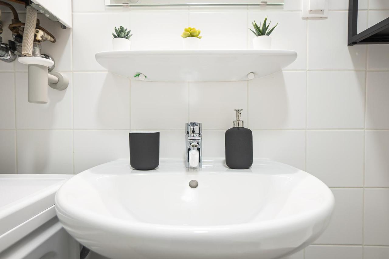 Bright 3-Room Apartment With A King-Size Bed Wien Ngoại thất bức ảnh